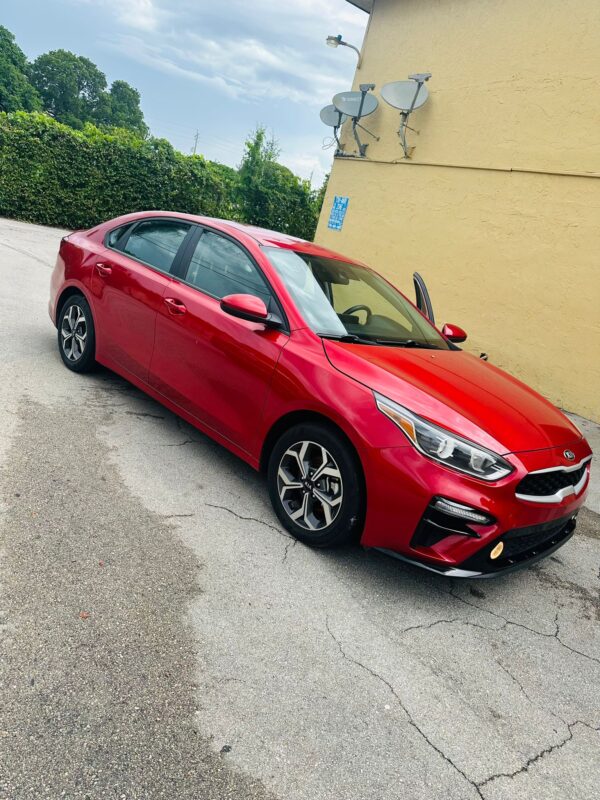KIA FORTE 2021 - Imagen 2