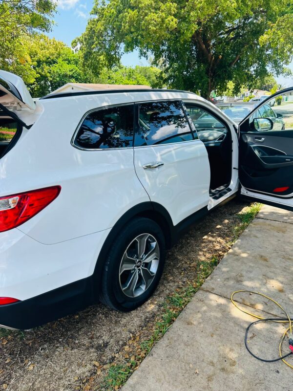 Hyundai Santa Fe 2015 - Imagen 2