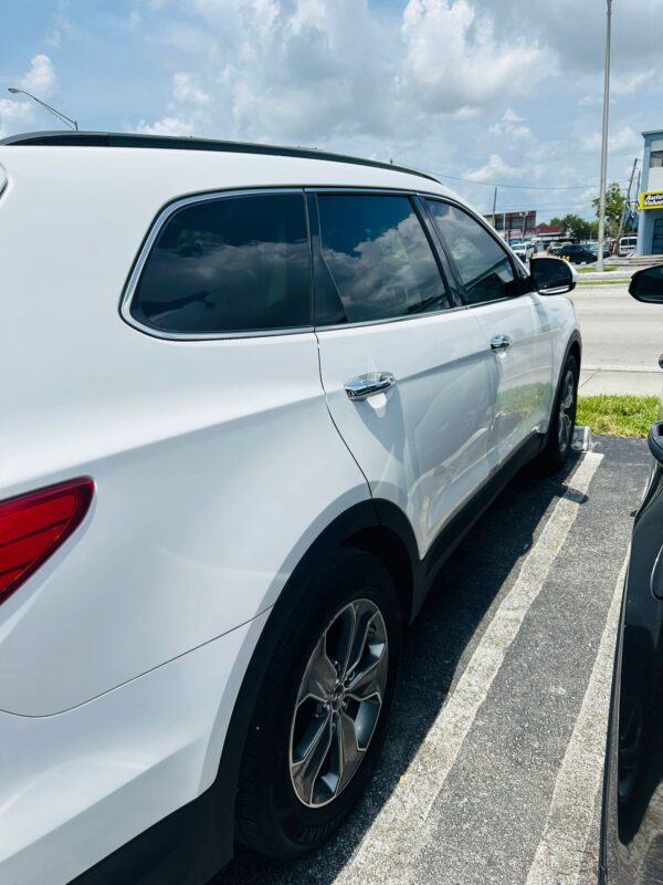 Hyundai Santa Fe 2015 - Imagen 5